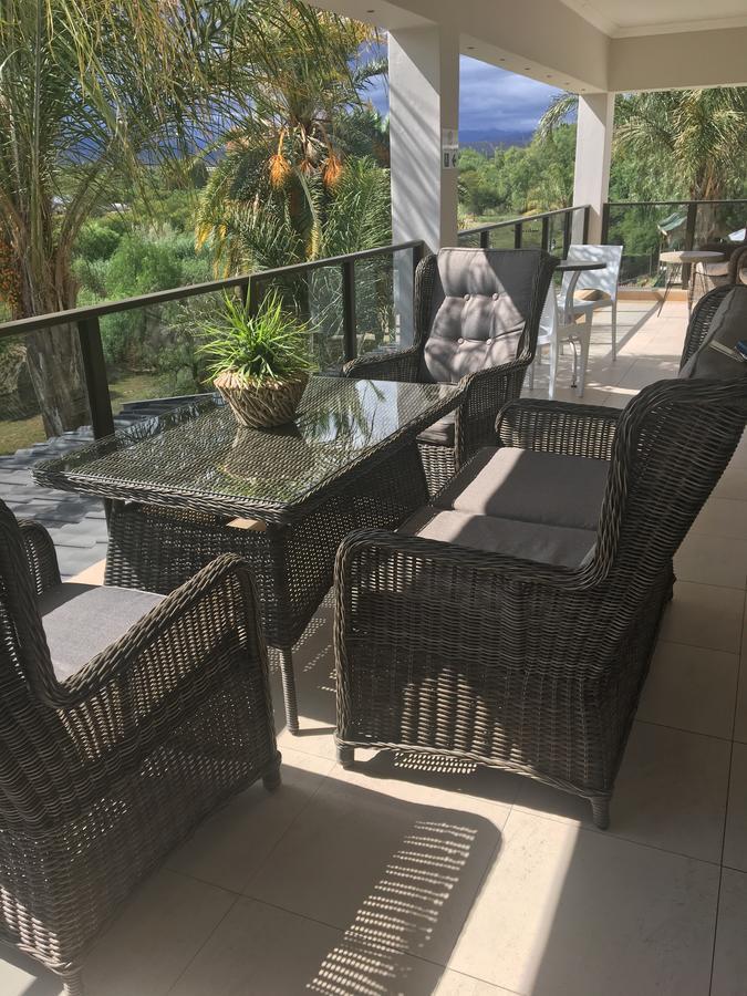 奥茨胡恩 Oewerpalms View酒店 外观 照片