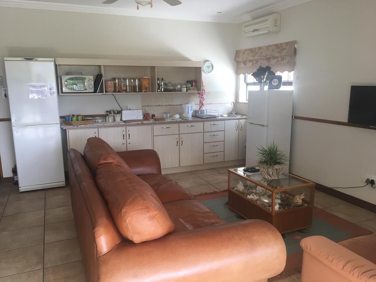 奥茨胡恩 Oewerpalms View酒店 外观 照片